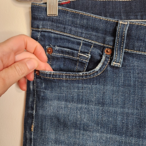 7 for all Mankind Dojo Mid Rise Dark Wash Flare Hem Jeans Size 28 X 28 L - Picture 6 of 15